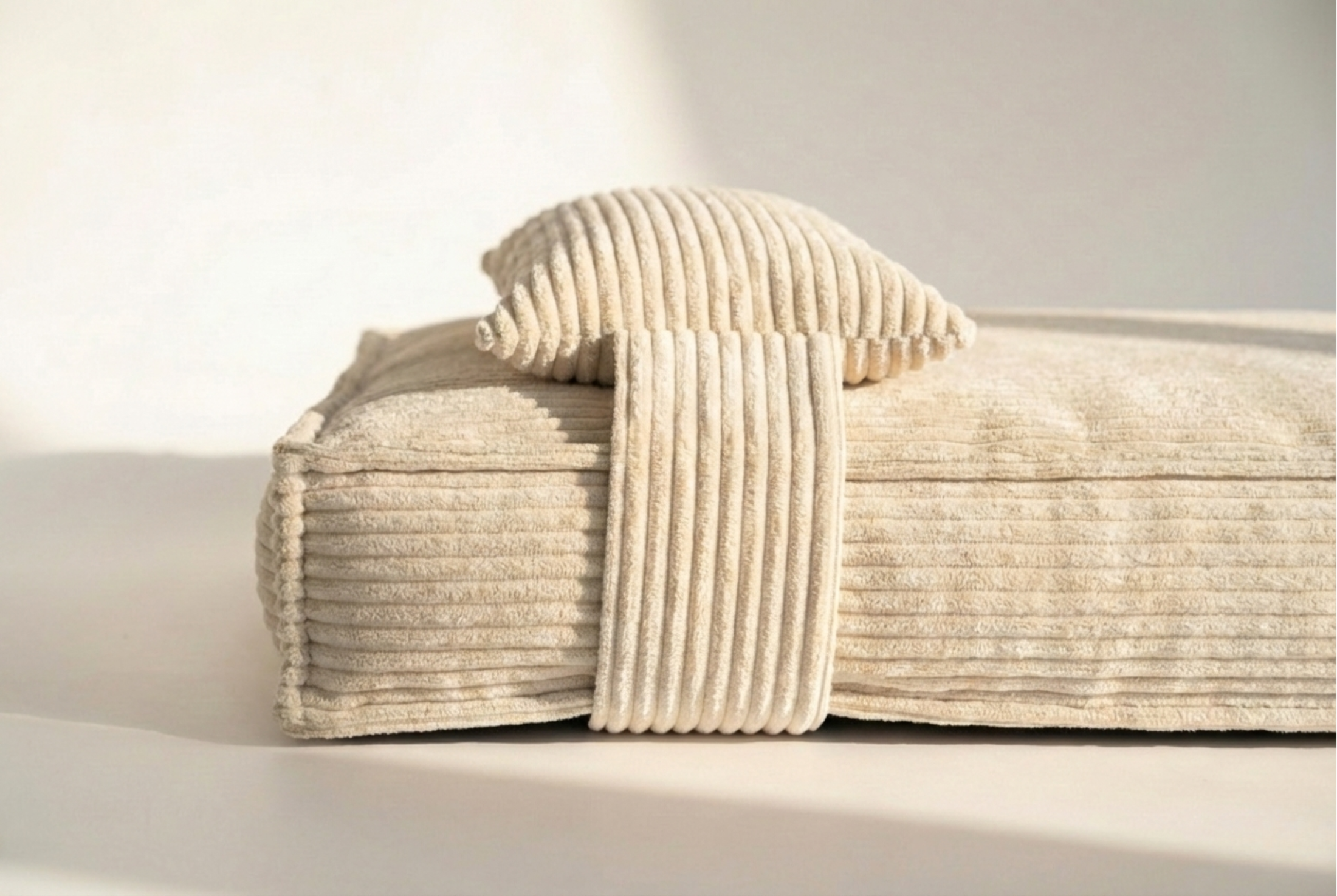 CozyDog Premium Hundebett mit Kopfkissen – Stilvolles Cord-Design